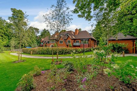 3 bedroom flat to rent - Photo 3