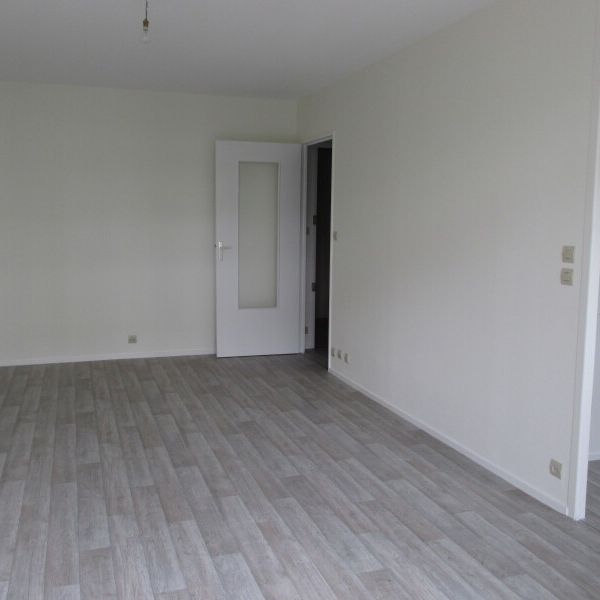 Location Appartement 1 Pièce 30 m² - Photo 1