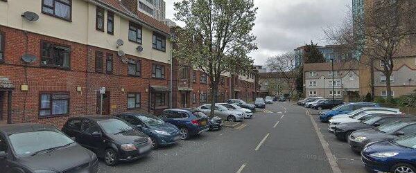 3 Bed Flat, Stratford, E15 - Photo 1