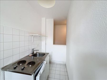 1 pièce - 21,92 m² - 2ème étage - Colocation non autorisée - Photo 4