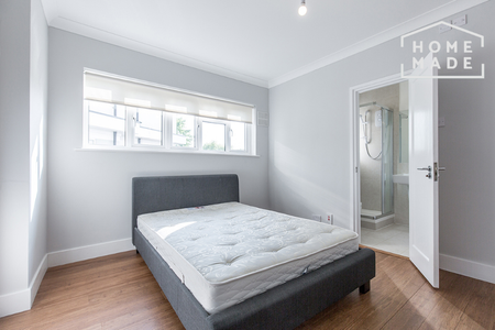 4 bedroom flat to rent - Photo 5