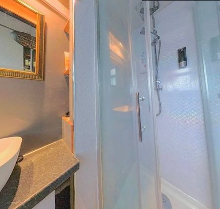Room in a Shared House, Birmingham, B11 - Photo 4