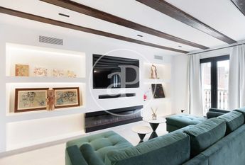 Luxury Apartment for rent in Barcelona, Spain