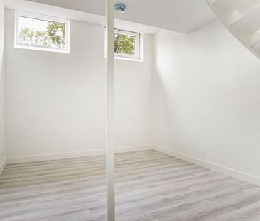 Stationsstraat 30, Rhoon Noord, 3161KP - Photo 1