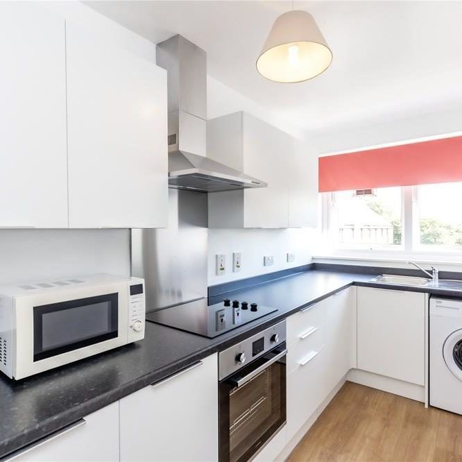 Brierfield Terrace, First Floor Left, AB16 - Photo 1