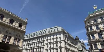 BESTE LAGE + Luxussuite im Dachgeschoss + KÄRNTNER STRASSE + Wohnen mit Hotelkomfort! - Photo 3