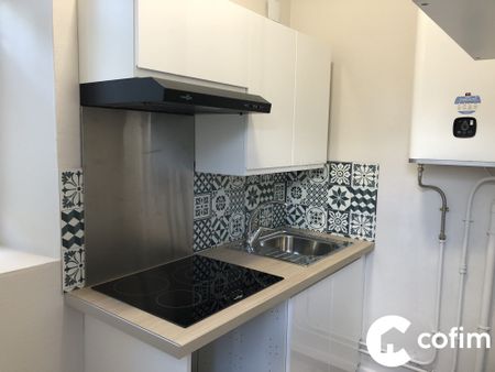 T1 bis RDC centre Billère dans petit immeuble locatif - Photo 2