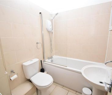 2 bedroom apartment to rent - Photo 6