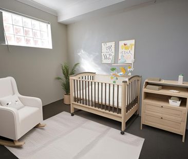 MODERN 2 BEDROOM 2 BATHROOM APARTMENT IN EXCELLENT LOCATION!! - Photo 4