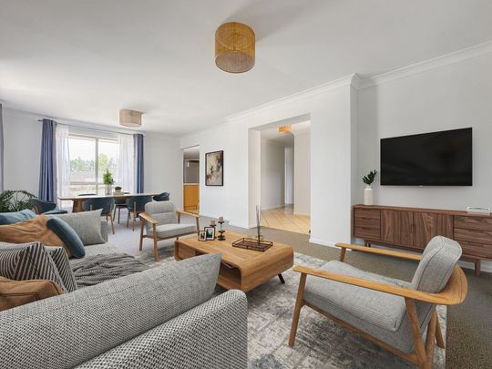 Spacious Family Home - Photo 1