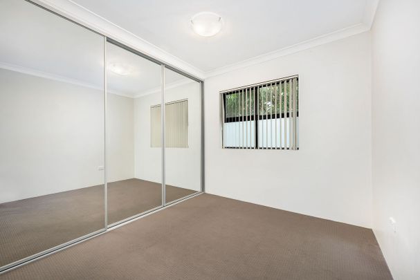 Modern Two Bedroom Apartment In Marrickville - Photo 1