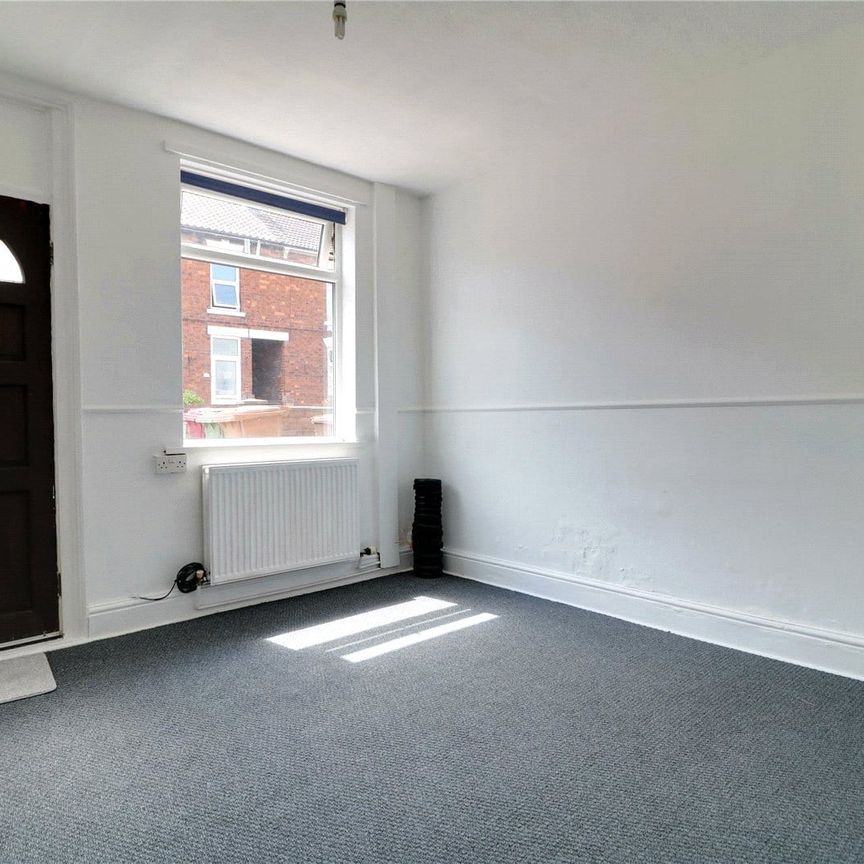 West Acridge, Barton-upon-Humber, Lincolnshire, DN18 5AN - Photo 1