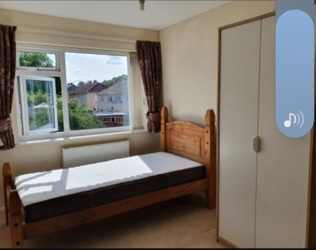 Room in a Shared House, Druetts Close, BS10 - Photo 3