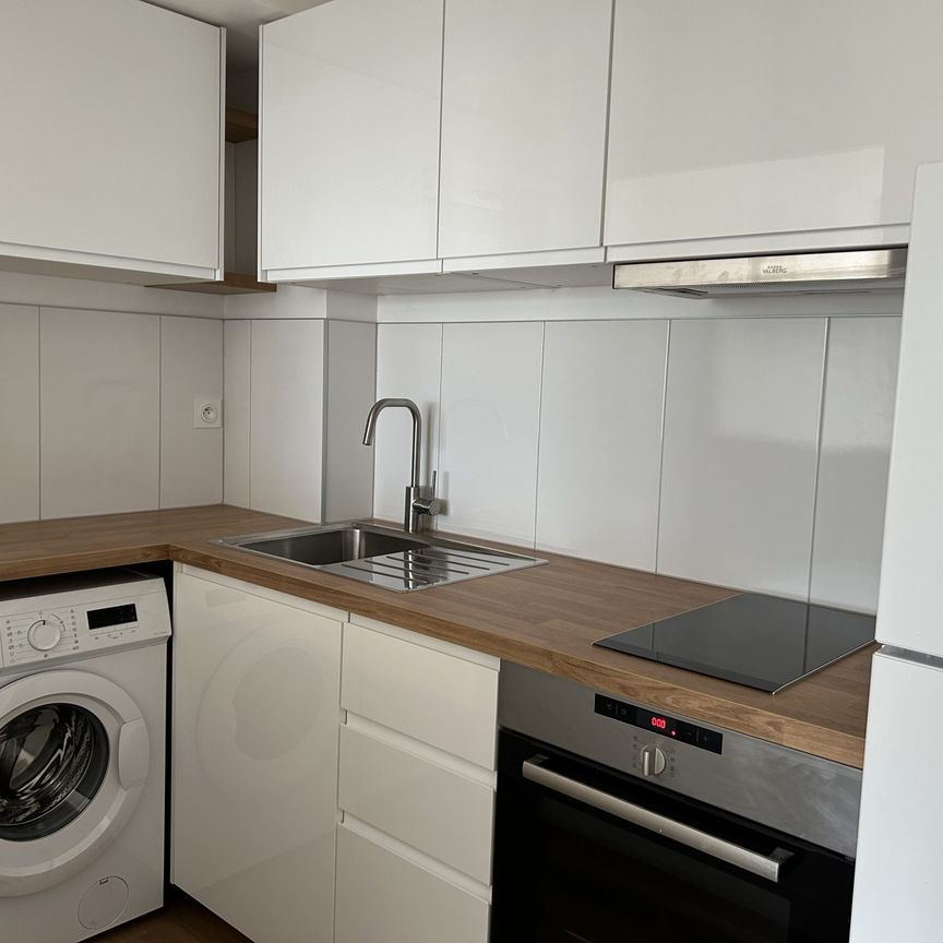 Reims Appartement de type 2 entièrement meublé - Photo 1