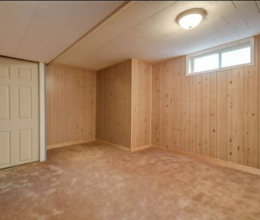 For Lease - 5186 BROMLEY Road, Burlington, Ontario - Photo 1