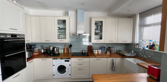 Room in a Shared House, Springfield Avenue, SW20 - Photo 2