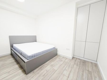 2 bedroom flat to rent - Photo 5