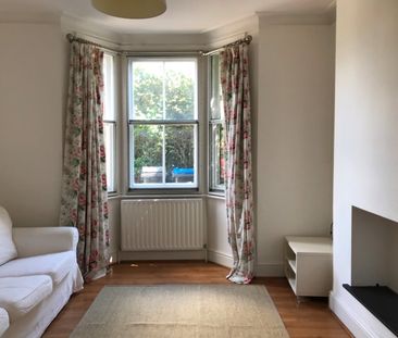 2 Bed Semi-Detached House, Beverley Cottages, SW15 - Photo 1
