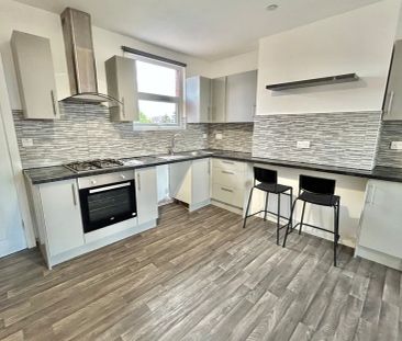 Victoria Road, Netherfield, NOTTINGHAM - Photo 3
