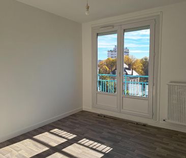 Location Appartement 2 pièces 49m² TOURS 37000 - Photo 3