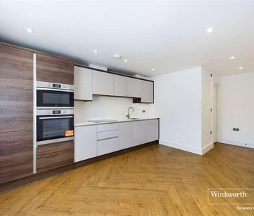 Coopers Yard, Elm Park Road, Reading, Berkshire, RG30 - Photo 5