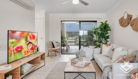 Top Floor Unit | 2 Bed | 2 Bath - Photo 3