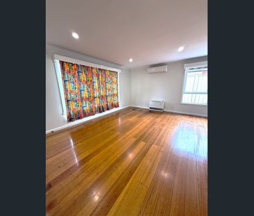 18 Baird St, Fawkner, Vic 3060 - Photo 2