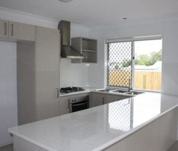 1/18 Banksia Drive - Photo 2