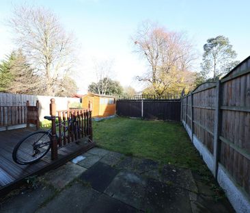 3 bedroom semi-detached house to rent - Photo 2