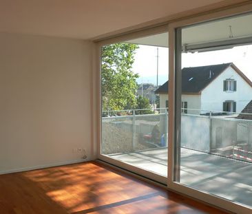 Helle 4.5-Zimmer-Wohnung mit Balkon in Dübendorf – sofort verfügbar! - Foto 1