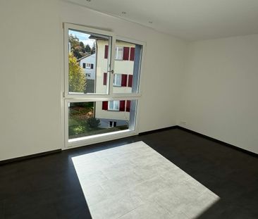 2.5 Zimmer, 71 m², 2. Stock - Foto 2