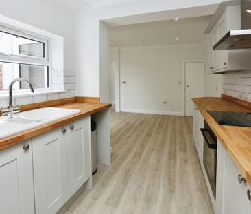 Woodstock Road, Gosport - Photo 3