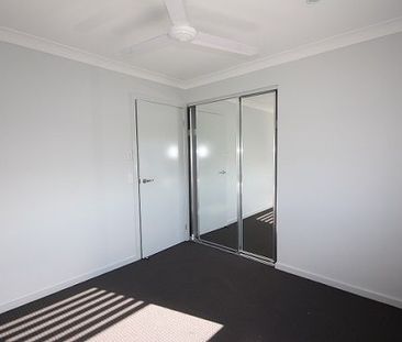 Modern & Convenient Living! - Photo 3