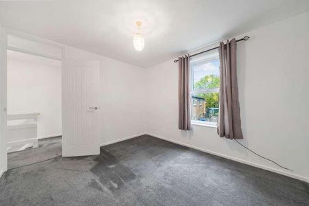 Heather Close, Birchwood, WA3 - Photo 5