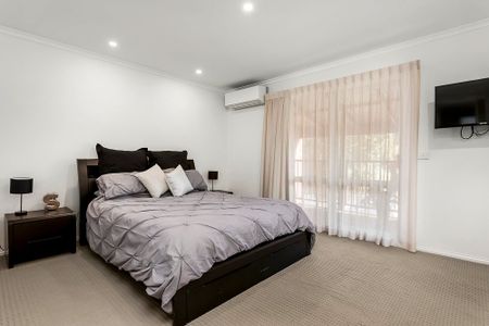 14 Little Bendall Street, Kensington - Photo 2