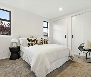 BRAND-NEW EXECUTIVE TOWNHOUSE FOR RENT - Photo 5