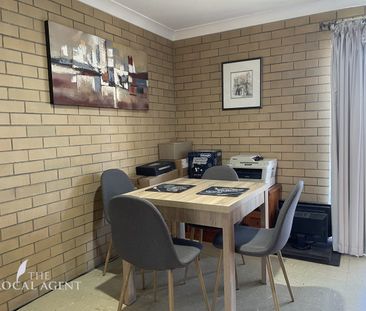 DO YOU LIKE YOUR OWN PRIVACY, PEACE AND QUIET? - Photo 2