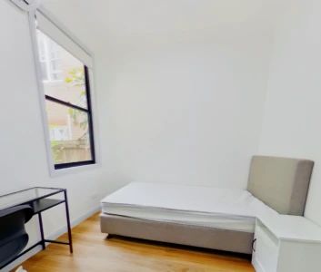 3 Sadlier Petersham, Sydney - Photo 1