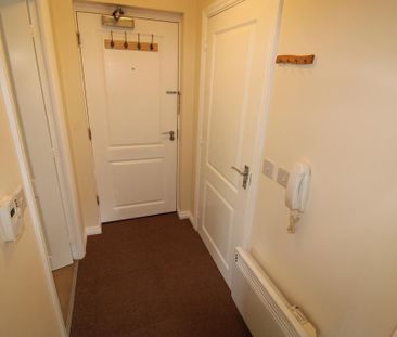 1 bedroom flat to rent - Photo 6
