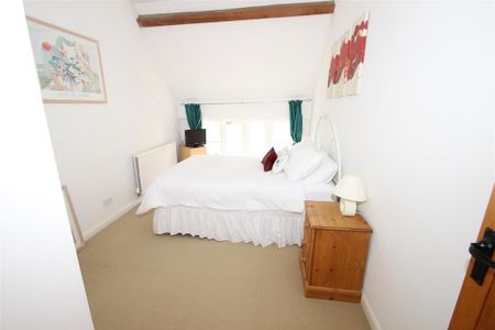 4 bedroom cottage to rent - Photo 3