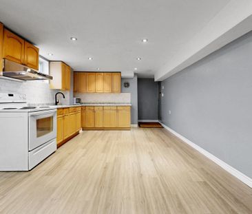 For Lease - 33 Robbinstone Drive Unit# Basement, Toronto, Ontario - Photo 6