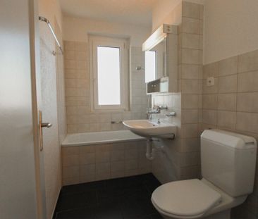 helle 3-Zimmerwohnung an zentraler Lage - Photo 3