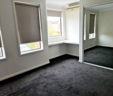 5/87-115 Nelson Place, Williamstown VIC 3016 - Townhouse For Rent |... - Photo 2
