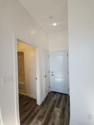 For Lease - 9 Queen Street Unit# 201, Springwater, Ontario - Photo 1