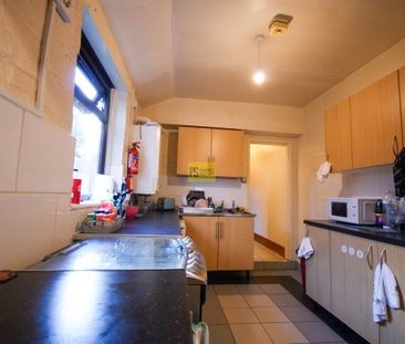 52 Tiverton Road - Photo 4