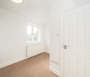 Kavsan Place, Cranford, TW5 - Photo 3
