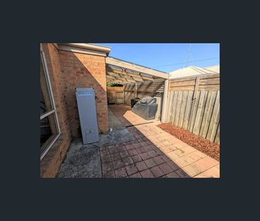 3/168 Thornhill Road, Highton, Vic 3216 - Photo 5