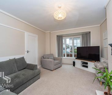 3 bedroom end of terrace house to rent - Photo 1
