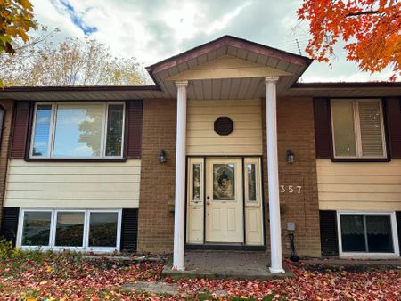 For Lease - 357 Dwight Avenue Unit# 2, Oshawa, Ontario - Photo 3