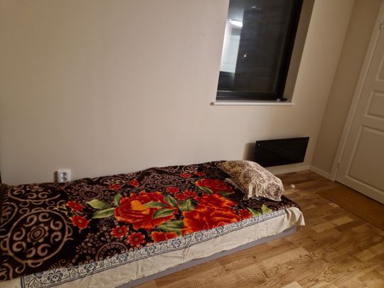 Töjnavägen, Sollentuna - Photo 1